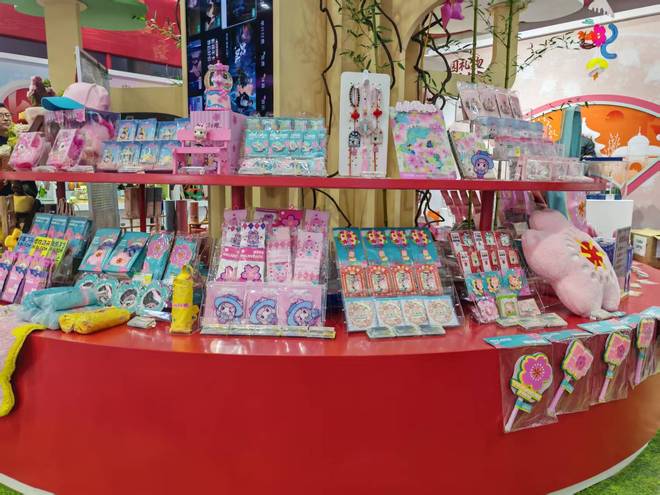 专题开展 “科技赋能 创意领航”点亮未来新图景PG电子麻将胡了模拟器2025年服贸会文旅服务(图2)